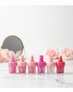 lip gloss